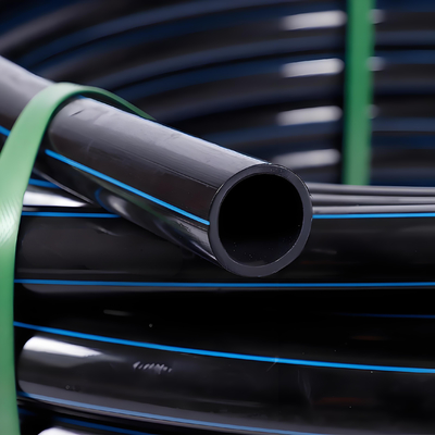 Tubería de HDPE con clasificación de presión PN20 con excelente resistencia a los rayos UV para la recolección de lixiviados de vertederos